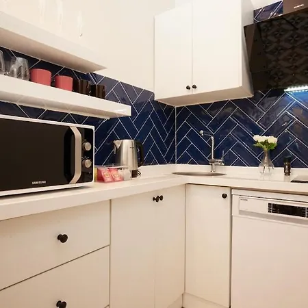 Apartamento Historic High-ceiling 2-flat Combo - Taksim Istambul