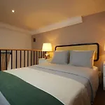 Historic High-ceiling 2-flat Combo - Taksim Apartment