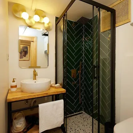 Historic High-ceiling 2-flat Combo - Taksim アパート イスタンブール