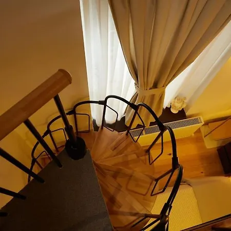Historic High-ceiling 2-flat Combo - Taksim * İstanbul